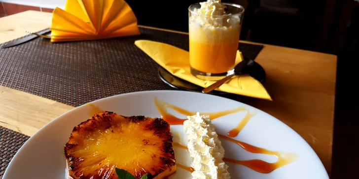Grilovaný ananas a bombardino pro 1 nebo 2 pohodáře