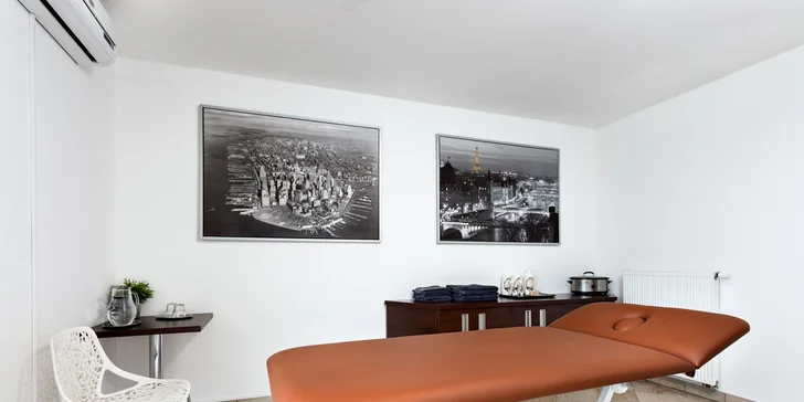 Masáž a privátní wellness pro 2: vířivka, sauny, zážitkové sprchy i sekt