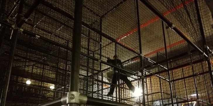 Vypusťte děti do labyrintu: Vstup do dětské herny s 5 patry prolézaček