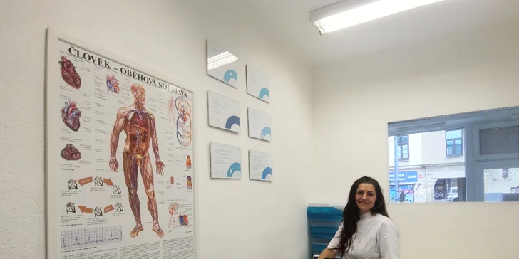 Pulzní termomasáž pomáhá pacientům trpícími chronickou bolestí zad. 
