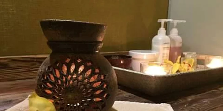 Aromaterapeutické kouzlo: regenerace těla a duše při celotělové masáži