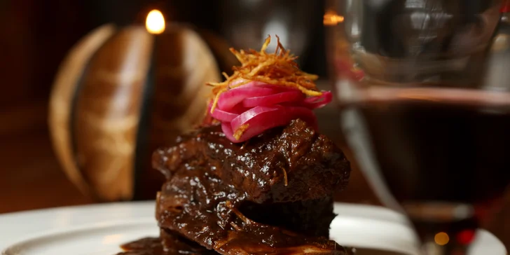 Gastronomické putování Asií: thajské degustační menu v Café Buddha pro dva