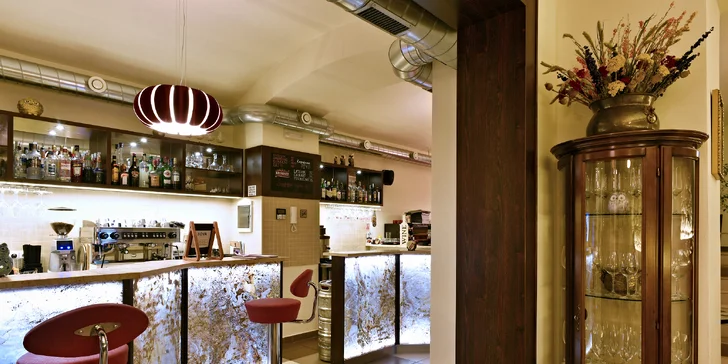 Moderní 4chodové menu: pstruh nebo krůta sous-vide i speciální pivní zmrzlina