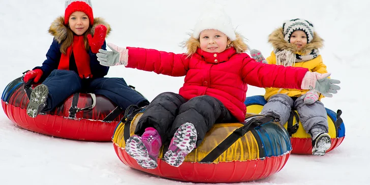 Snowtubing na Božím Daru: 4 boží sjezdy na speciální duši a vlekem nahoru