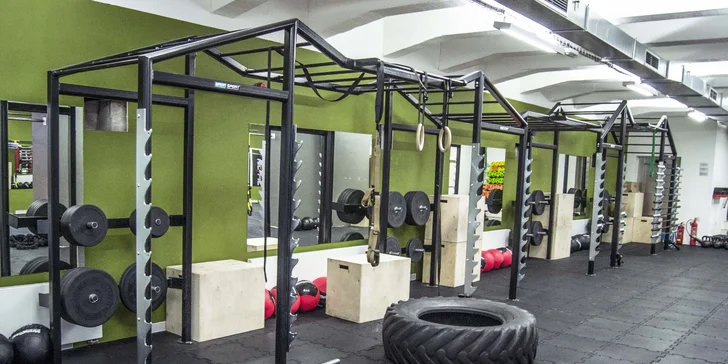Měsíční cvičební program s osobním trenérem a relaxací v Avalon Fitness