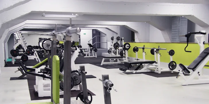 Měsíční cvičební program s osobním trenérem a relaxací v Avalon Fitness