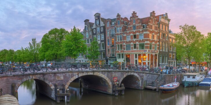 Amsterdam, degustace sýrů na tradiční farmě a přístavní městečko Volendam