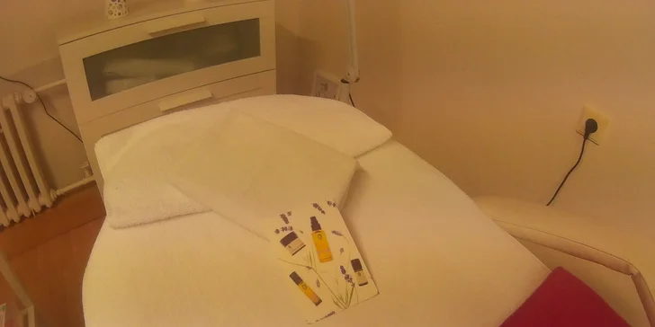 Prodloužení řas metodou řasa na řasu ve Studiu 86