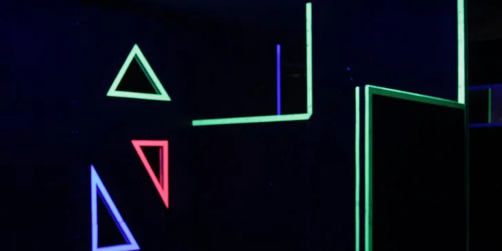 DVA vstupy na Laser Game