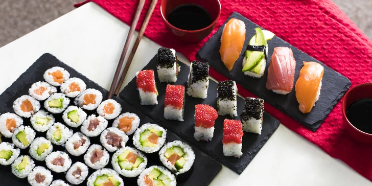 Asie do vašeho obýváku nebo kanceláře: rozvoz sushi setů s 18, 44 nebo 88 kusy