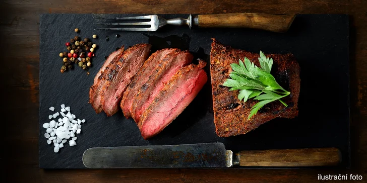 6chodové menu kombinující španělskou a českou kuchyni: bizoní steak i jelítko