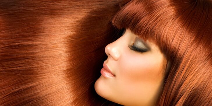 Darujte kadeřnický balíček střihu a nebo barvy či přeliv pro všechny délky vlasů