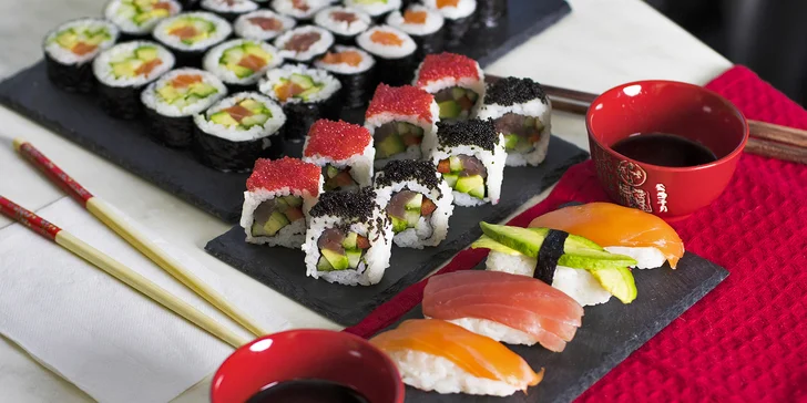 Asie do vašeho obýváku nebo kanceláře: rozvoz sushi setů s 18, 44 nebo 88 kusy