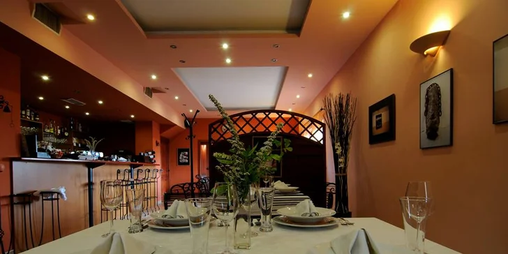 Voucher v hodnotě 400 nebo 800 Kč na cokoli z menu v restauraci Na Výsluní