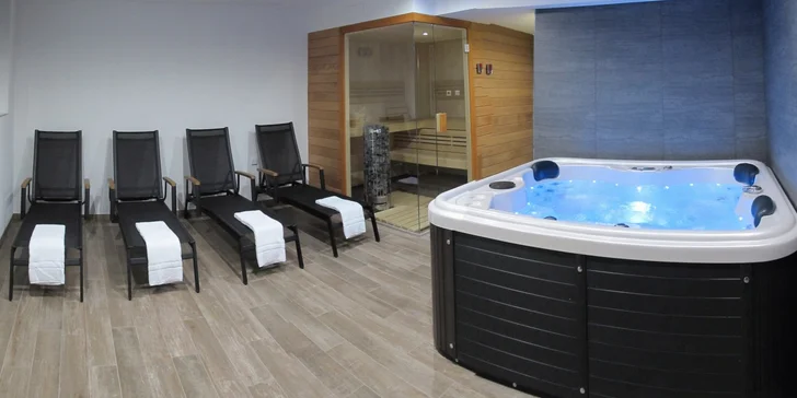 Zážitkový pobyt ve 4* hotelu s wellness, snídaněmi i 3D simulátorem golfu