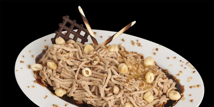Zmrzlinové poháry pro dospělé i děti v Café Mozart