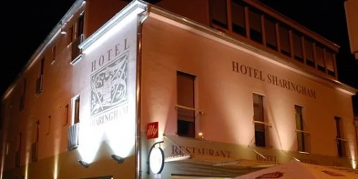 145 Kč za DVĚ velké „odpolední“ pizzy dle vlastního výběru. Italská klasika v mnoha chuťových variacích z pravých italských surovin se slevou 59 %