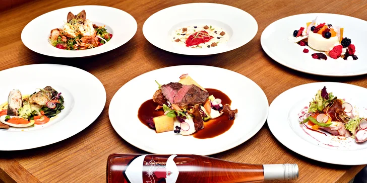 4chodové menu pro zamilované: mořský vlk nebo hovězí steak a lahev vína