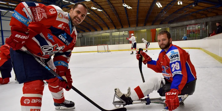 Podpořte české sledge hokejisty stejně jako hvězdy hokejové extraligy