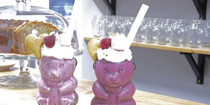 Ovocné milkshaky s toppingem pro malé i velké z BuFu Shake Housu