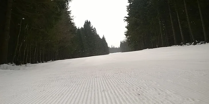 Hurá na sníh: permanentky pro děti i dospělé do skiareálu Pancíř