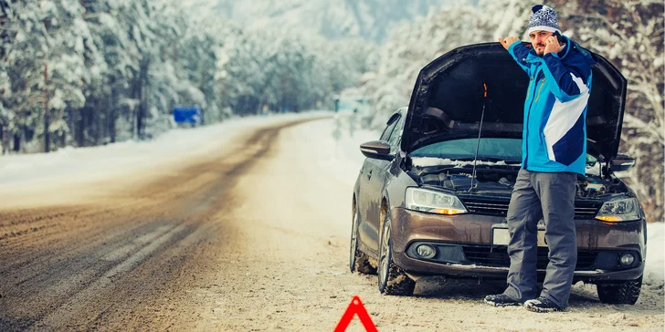 Zimní prohlídka vozu včetně testování autobaterií