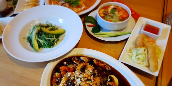 Ochutnejte Asii: Vietnamské wok menu o 6 nebo 10 chodech s sebou