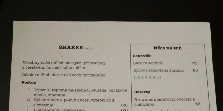 Ovocné milkshaky s toppingem pro malé i velké z BuFu Shake Housu