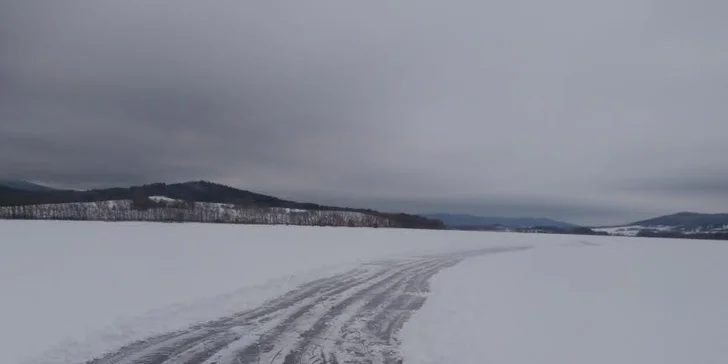 Aktivní zima na Lipně s polopenzí a možností lyžování v blízkém Rakousku