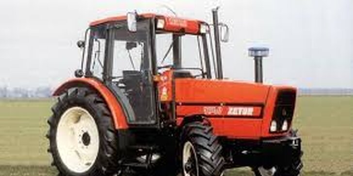 Zemědělství není nuda: Jízda nabušeným traktorem značky Zetor