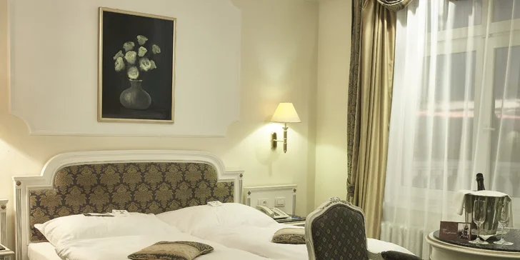 Luxusní 5* resort v Mariánských Lázních: snídaně, romantická večeře i bazén a wellness