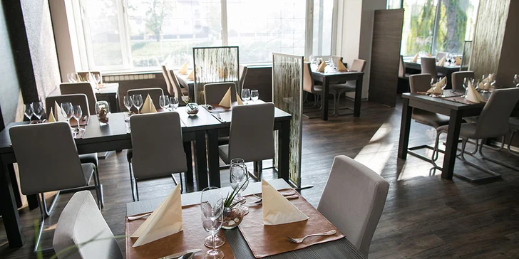 Stylové 4chodové menu pro 2 v italské restauraci na břehu Dyje