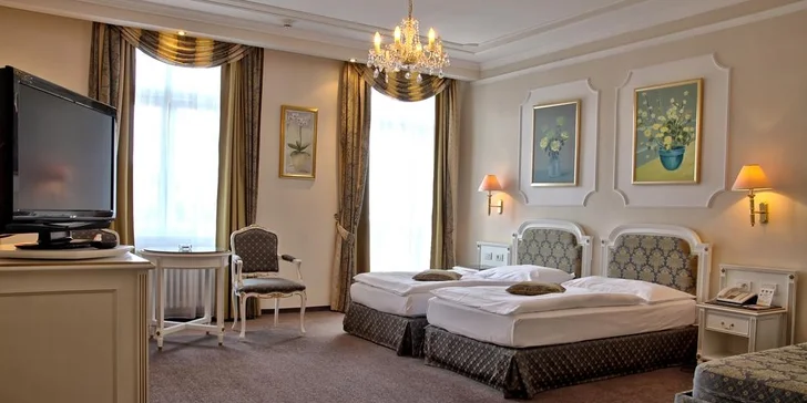 Luxusní 5* resort v Mariánských Lázních: snídaně, romantická večeře i bazén a wellness