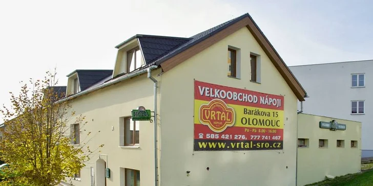 Hladovcovo sen: 200g tatarský biftek a 10 půlek křupavých topinek