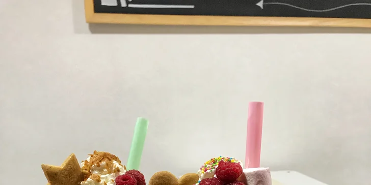 Ovocné milkshaky s toppingem pro malé i velké z BuFu Shake Housu