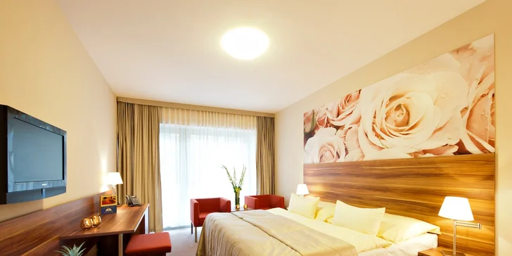 Pobyt ve 4* hotelu ve Zlatých Lázních: aquapark a možnost až 21 procedur