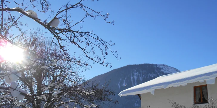 Penzion 45 km od Innsbrucku a blízko vleku: polopenze a večerní wellness