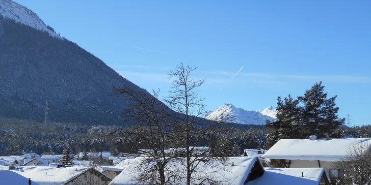 Penzion 45 km od Innsbrucku a blízko vleku: polopenze a večerní wellness