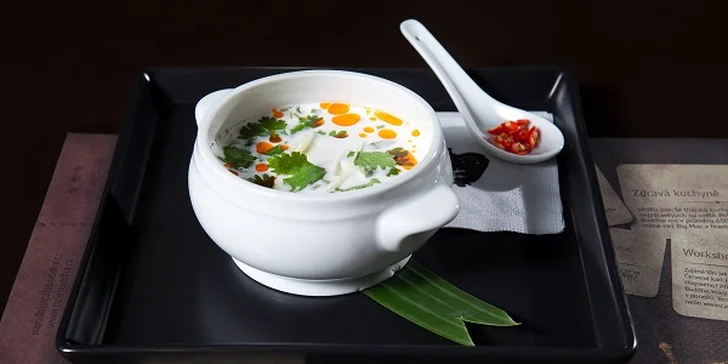 Gastronomické putování Asií: thajské degustační menu v Café Buddha pro dva