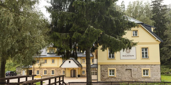 Vy dva a Adršpach: 3 romantické dny ve Skalním mlýně se snídaněmi a večeří