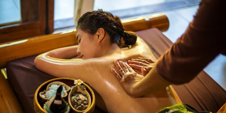 90minutové hýčkání: Thajské masáže v Salonu Elite vč. aroma lázně