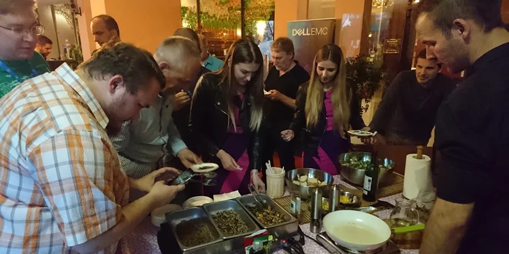 Kouzlo hmyzí gastronomie: naučte se připravit 5chodové hmyzí menu