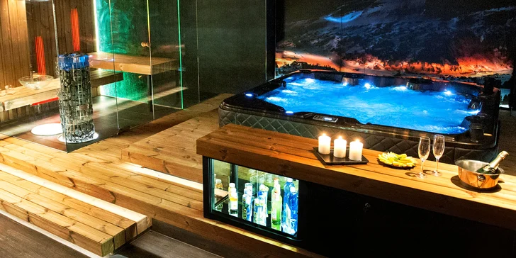 2 hodiny v soukromém spa Zima s horskou atmosférou a lahev sektu pro pár