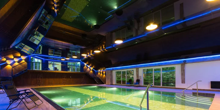 Potěší vás 15% sleva na masáže a spa procedury.