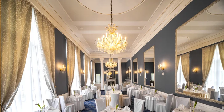 Při pohledu do interiéru restaurace je jasné, že pojem fine dining není místnímu personálu cizí. 