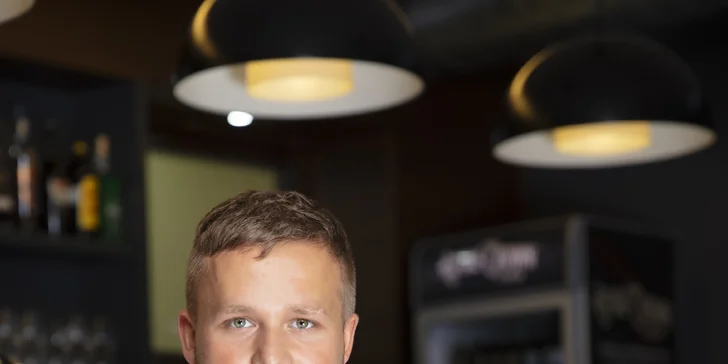 Jiří Eichler vařil v Německu, Peci pod Sněžkou, dokonce u Zdeňka Pohlreicha. 