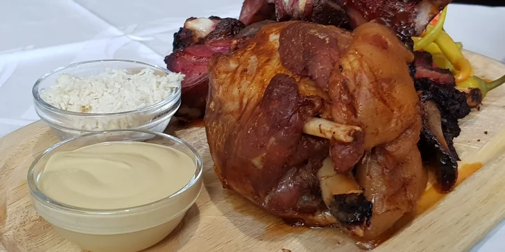Mají tu i čepovaný Birell nebo si dejte třeba osvěžující limonádu.