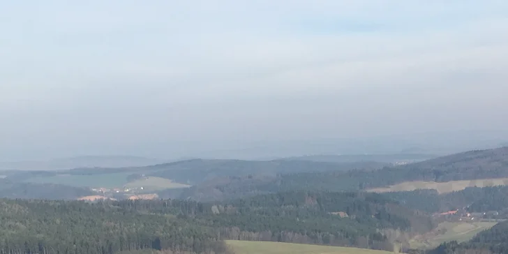 Vlastnímu letu předchází instruktáž. 
