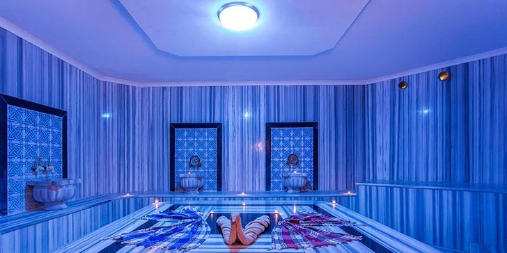 Pro ty, kteří hledají extra dávku relaxace, je za poplatek k dispozici sauna a široká nabídka masáží. 