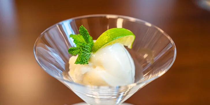 Limetkový sorbet je krásně lehký a svěží a pozvedne vaše hodování o další stupínek výš.
